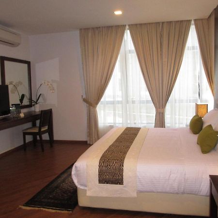Samsuria Beach Resort & Residence 체러팅 외부 사진