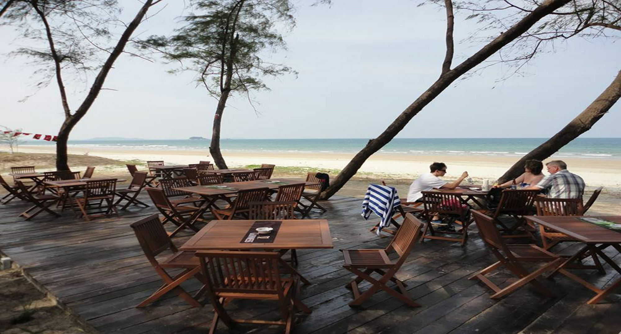 Samsuria Beach Resort & Residence 체러팅 외부 사진