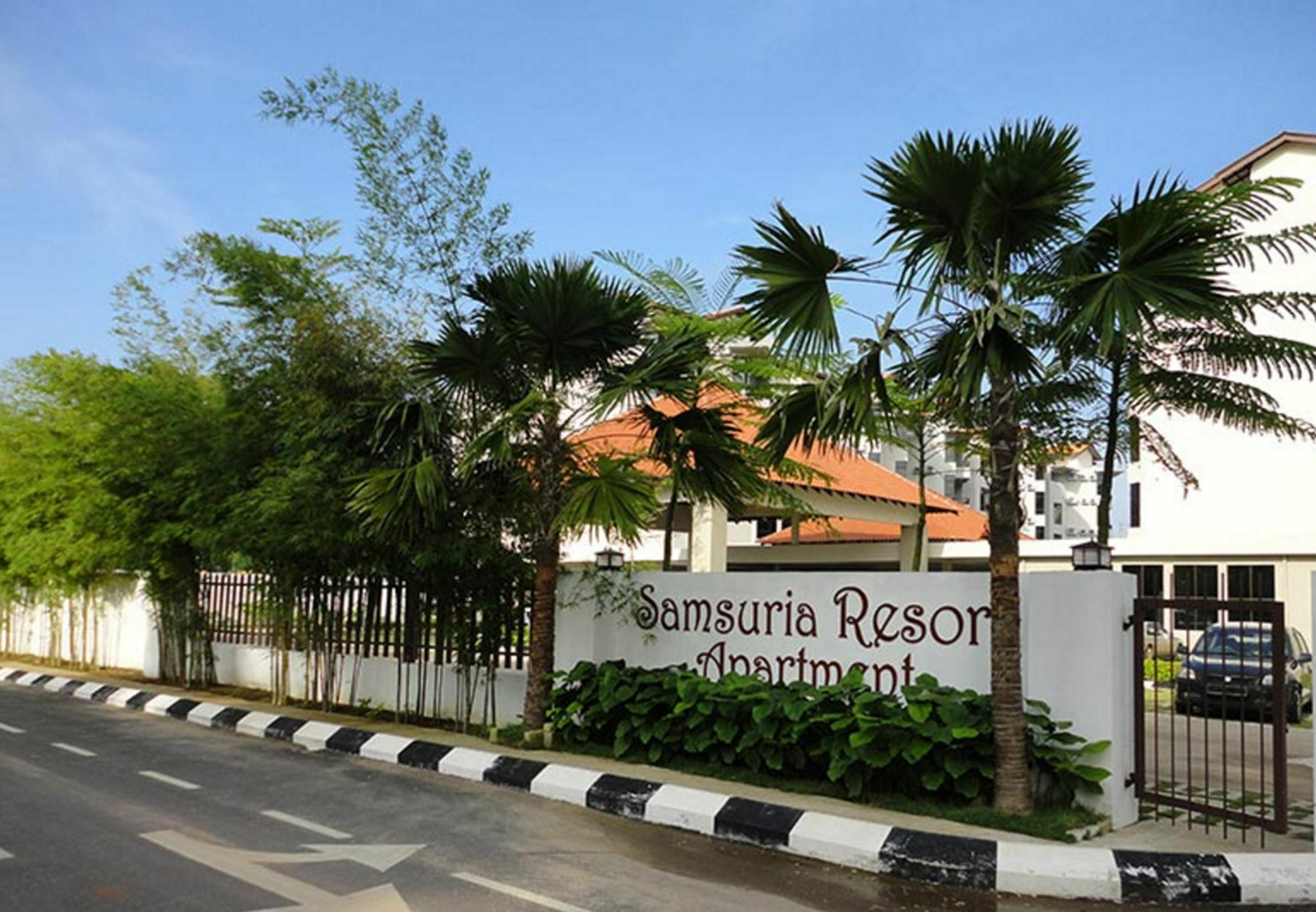 Samsuria Beach Resort & Residence 체러팅 외부 사진