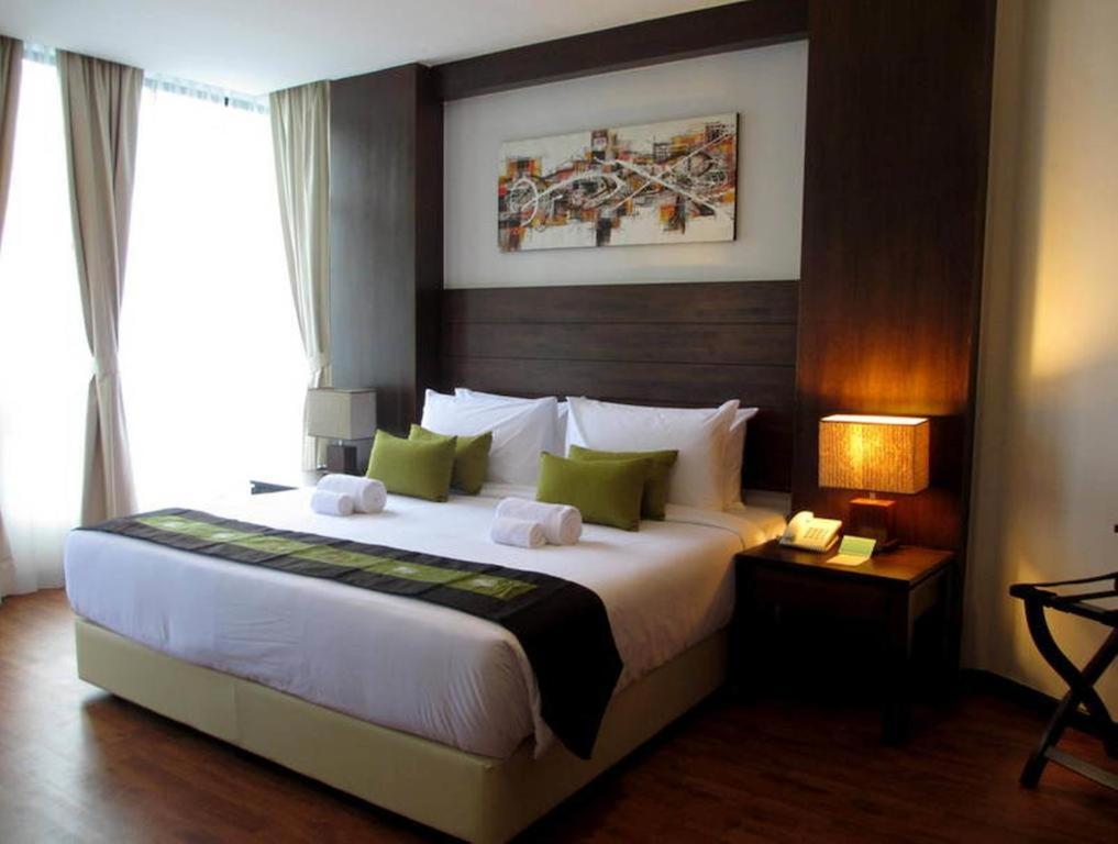 Samsuria Beach Resort & Residence 체러팅 외부 사진