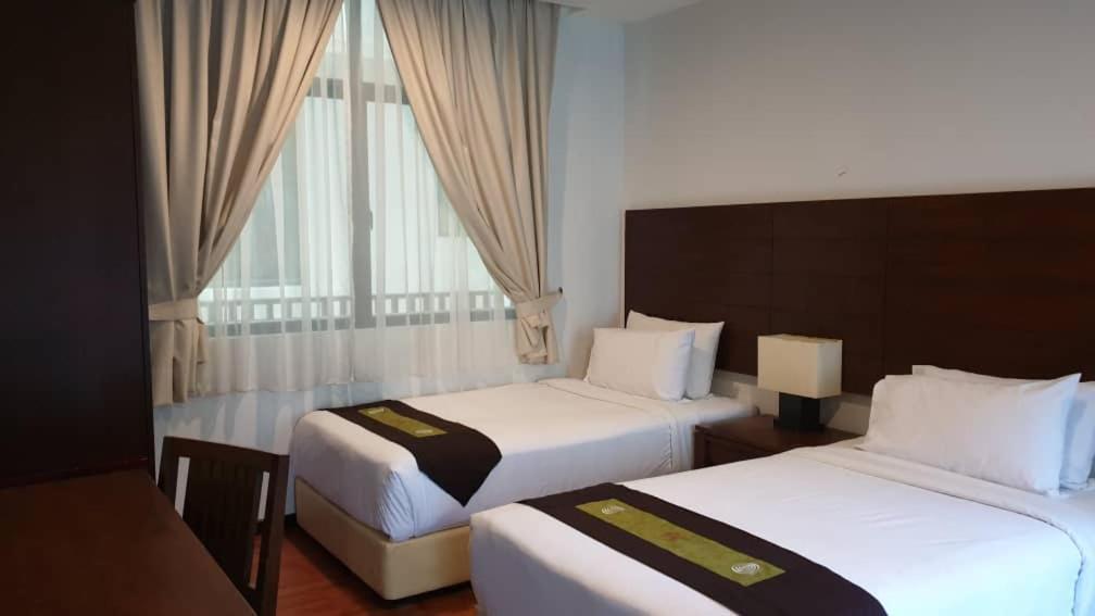 Samsuria Beach Resort & Residence 체러팅 외부 사진