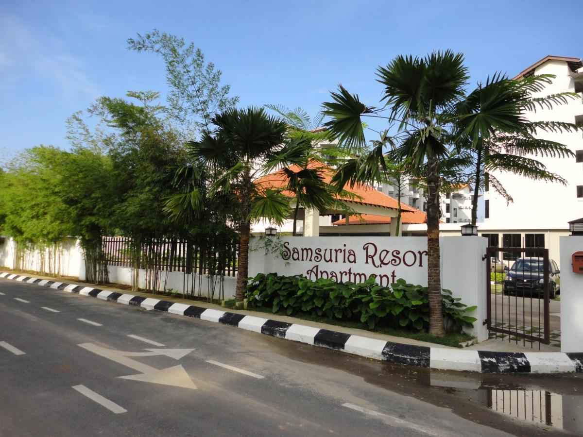 Samsuria Beach Resort & Residence 체러팅 외부 사진